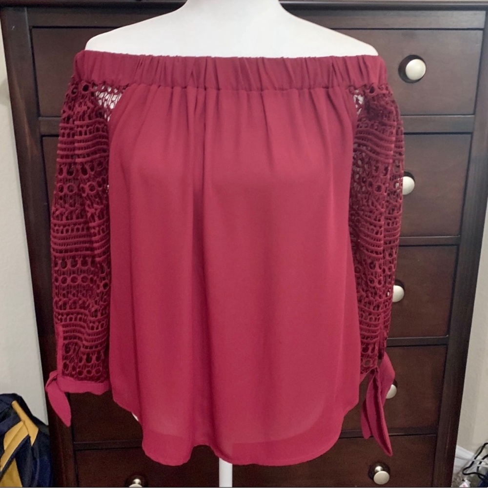 Express off shoulder Blouse